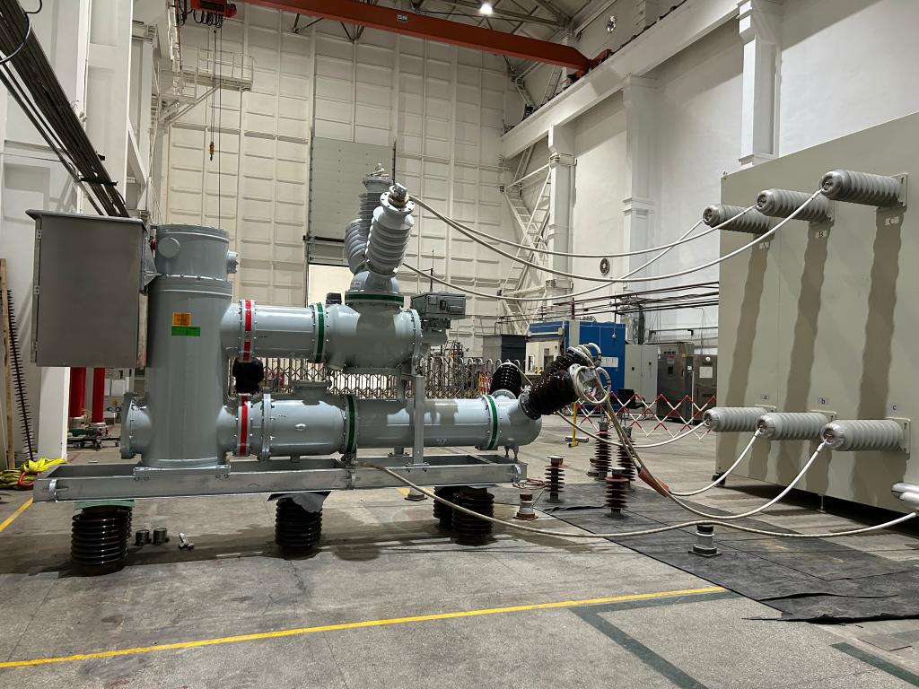 主题教育·建新功 | 科技登高——凯发一触即发有限40.5kV GIS项目顺遂通过所有型式试验 -凯发一触即发