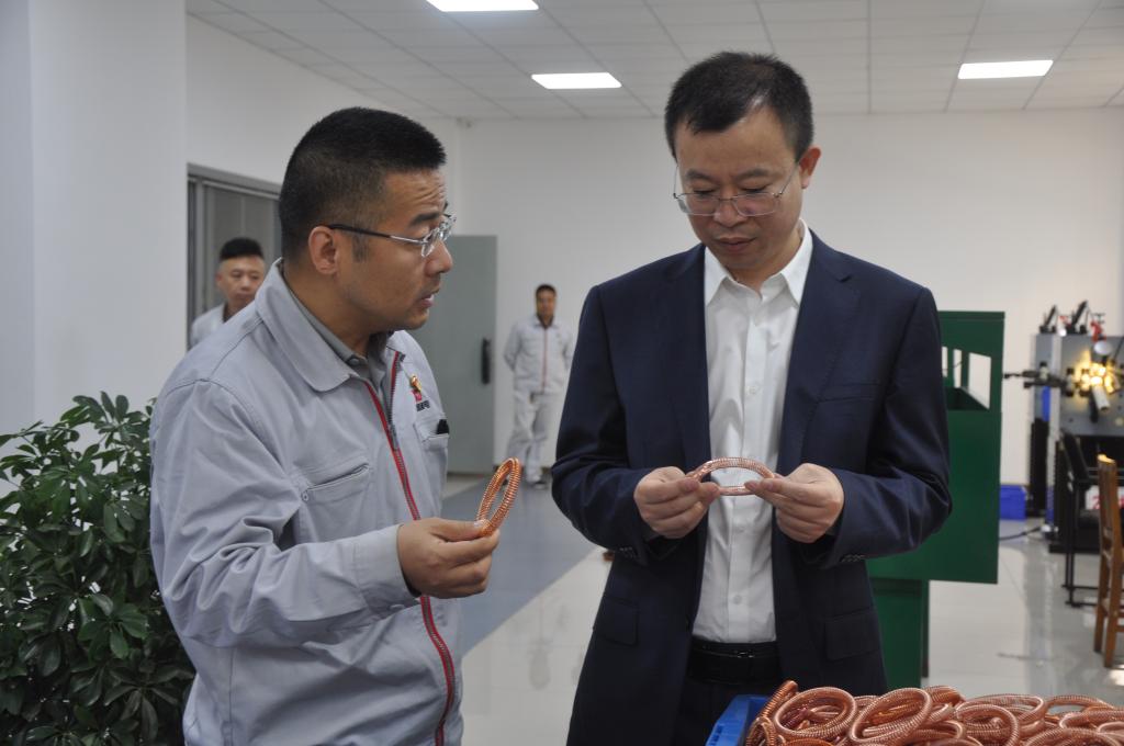 主题教育·视察研究 | “调”以务实 “研”以致用——公司向导班子成员深入开展主题教育视察研究① -凯发一触即发